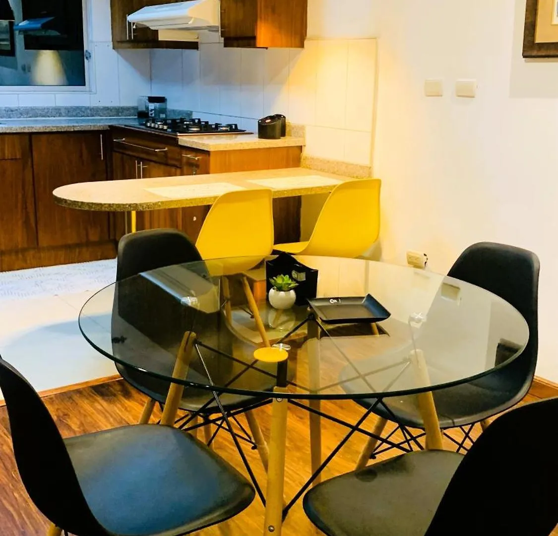 San Diego Suites Confort, Vista & Estacionamiento En Cuenca Daire